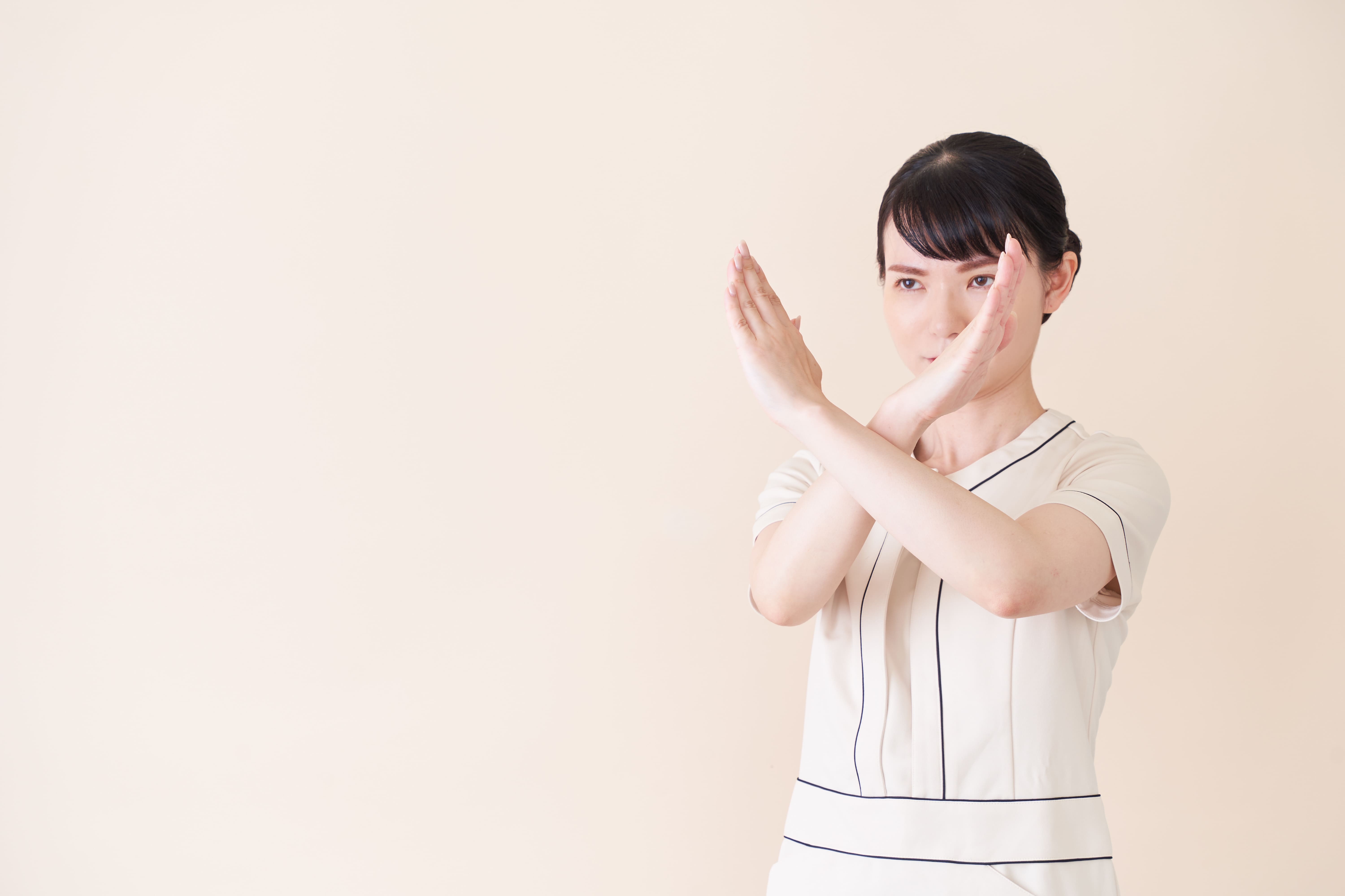 イソトロイン・ロアキュテイン(イソトレチノイン)を服用できない方